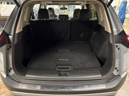 Used 2021 Nissan Rogue SL image 24