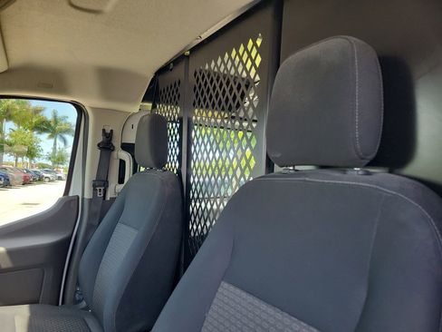 Used 2024 Ford Transit 250 Low Roof w/ Exterior Upgrade Package RWD image 21
