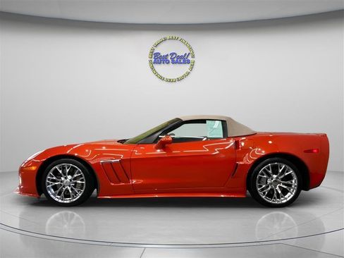 Used 2013 Chevrolet Corvette Grand Sport w/ 2LT Preferred Equipment Group image 2