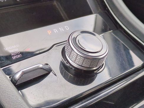 Used 2023 Jeep Grand Cherokee Limited w/ Luxury Tech Group II image 38