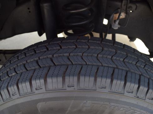 Used 2016 Ford F250 XL w/ Power Equipment Group image 20