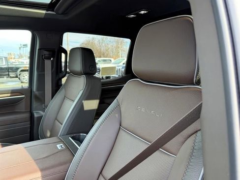 New 2026 GMC Sierra 1500 Denali image 10