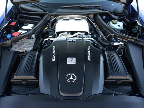 Used 2017 Mercedes-Benz AMG GT Coupe image 36