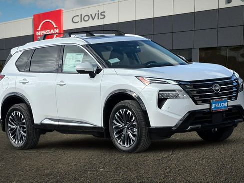 New 2026 Nissan Rogue Platinum image 10