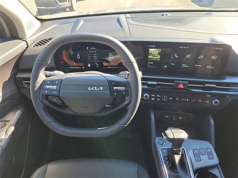New 2026 Kia Sportage EX image 19