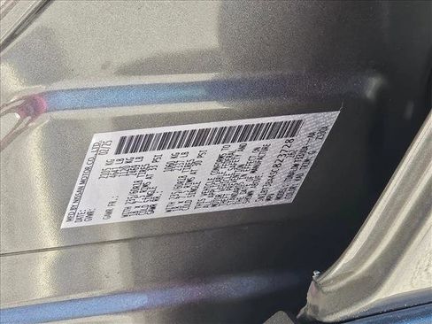 Used 2025 Nissan Rogue SV image 24