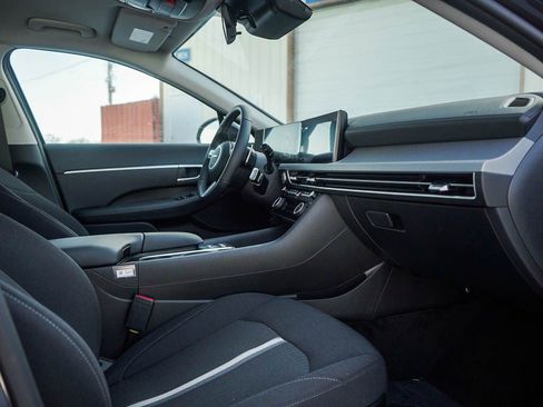 New 2026 Hyundai Sonata SEL image 9