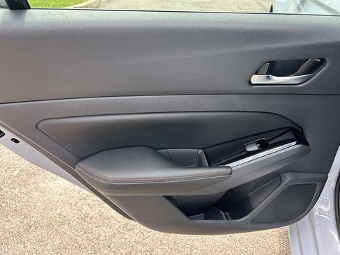 Used 2023 Nissan Altima 2.5 SR w/ SR Premium Package FWD image 21