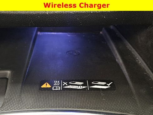 Used 2022 Buick Enclave Premium w/ Experience Buick Package image 30