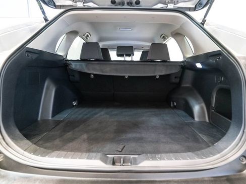 Used 2024 Toyota RAV4 XLE AWD/4WD image 32