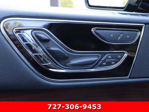 Used 2023 Lincoln Navigator L Reserve image 16