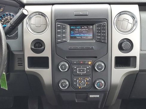 Used 2014 Ford F150 XLT w/ XLT Chrome Package RWD image 26