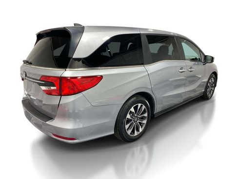 Used 2024 Honda Odyssey EX-L image 4