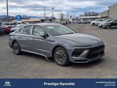 New 2025 Hyundai Sonata SEL