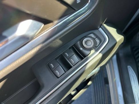 Used 2024 GMC Sierra 1500 Elevation AWD/4WD image 19