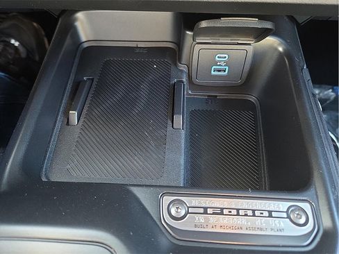 New 2025 Ford Bronco Outer Banks image 15