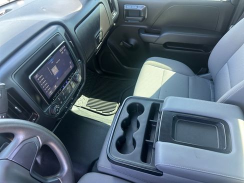 Used 2017 Chevrolet Silverado 1500 W/T RWD image 11