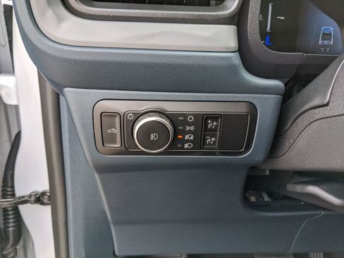 New 2026 Ford Maverick Lobo AWD/4WD image 26