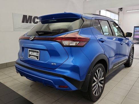 Used 2021 Nissan Kicks SR w/ SR Premium Package FWD image 4