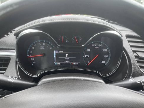 Used 2015 Chevrolet Impala LT FWD image 13
