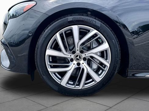 Used 2026 Mercedes-Benz E 450 4MATIC Sedan image 11