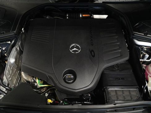 New 2026 Mercedes-Benz S 500 4MATIC image 32