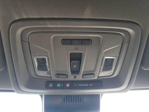 New 2025 GMC Sierra 1500 Elevation w/ Preferred Package image 19