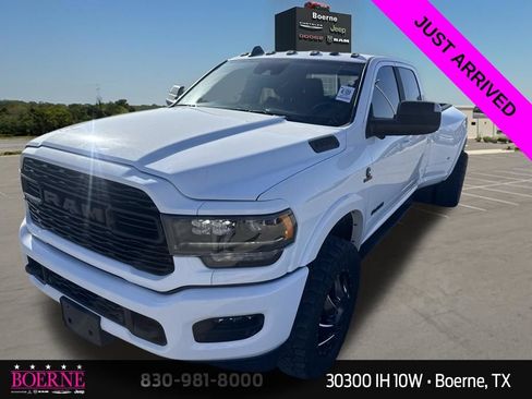 Used 2022 RAM 3500 Limited AWD/4WD image 4