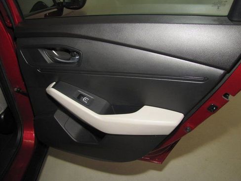 Certified 2024 Honda Accord EX image 21