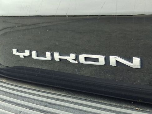 Used 2022 GMC Yukon Denali AWD/4WD image 34