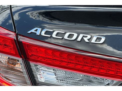Certified 2022 Honda Accord Sport image 11