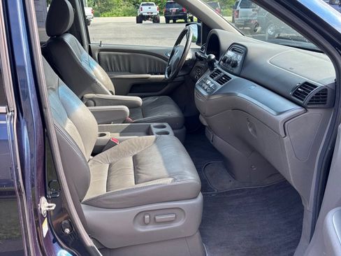 Used 2010 Honda Odyssey EX-L image 11