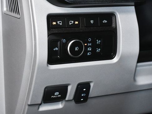 Used 2024 Ford F250 Limited image 24