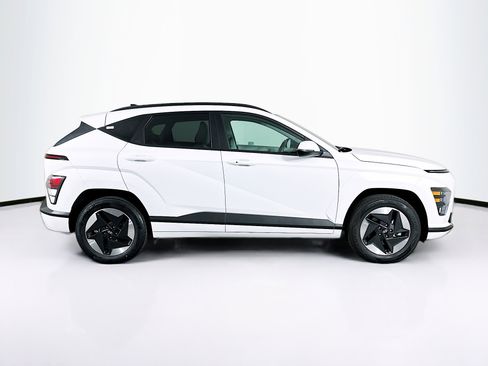 Used 2024 Hyundai Kona SEL FWD image 10