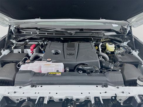 Certified 2025 Toyota Tundra SR5 w/ SR5 Premium Package RWD image 12