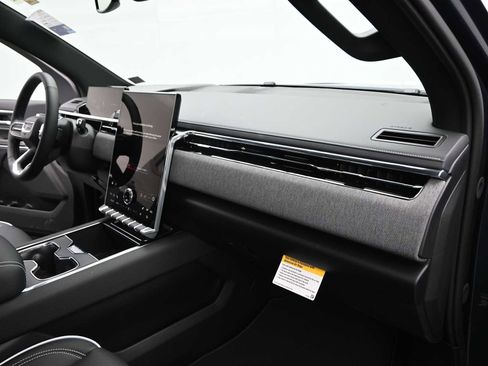 New 2026 GMC Sierra EV Elevation image 22