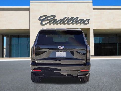 New 2026 Cadillac Escalade Platinum Sport image 4