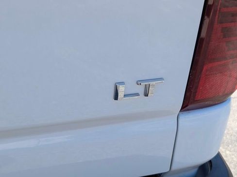 Used 2024 Chevrolet Silverado 2500 LT image 14