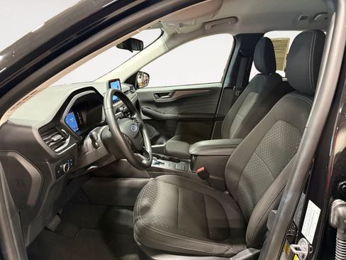 Used 2024 Ford Escape Active AWD/4WD image 10