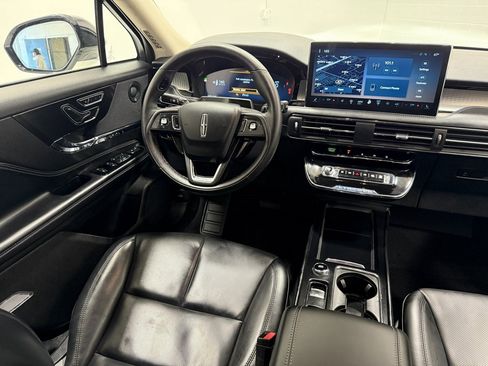 Used 2024 Lincoln Corsair AWD w/ Equipment Group 102A image 37