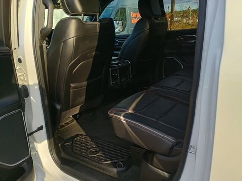 Used 2023 RAM 1500 Laramie image 21