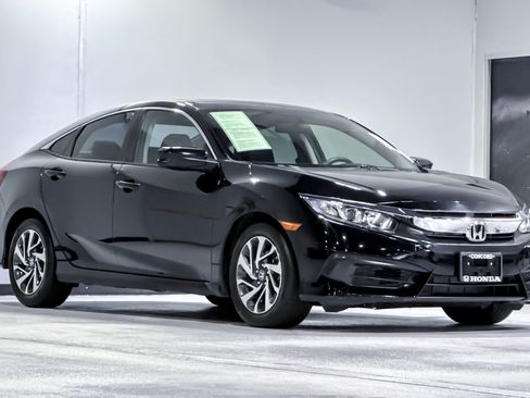 Used 2017 Honda Civic EX image 7