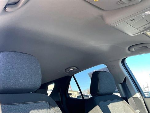 Used 2024 Chevrolet Equinox LT w/ LPO, Floor Liner Package FWD image 31