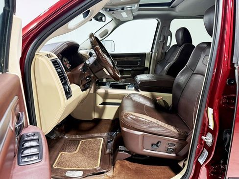 Used 2017 RAM 2500 Limited image 36