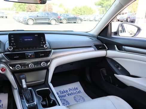 Used 2018 Honda Accord LX image 29