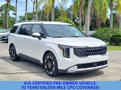 Certified 2025 Kia Carnival EX