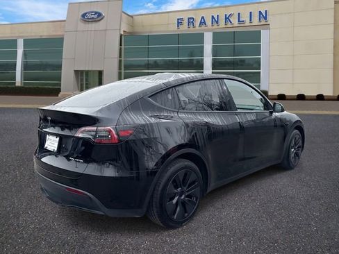 Used 2025 Tesla Model Y Long Range image 7