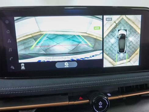 Used 2024 Nissan Ariya AWD image 19