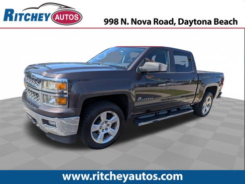 Used 2015 Chevrolet Silverado 1500 LT w/ LT Convenience Package AWD/4WD image 1