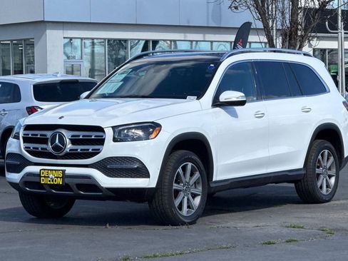 Used 2022 Mercedes-Benz GLS 450 4MATIC image 8